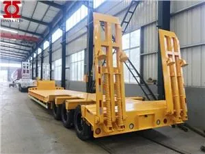 Semirremolque de plataforma baja