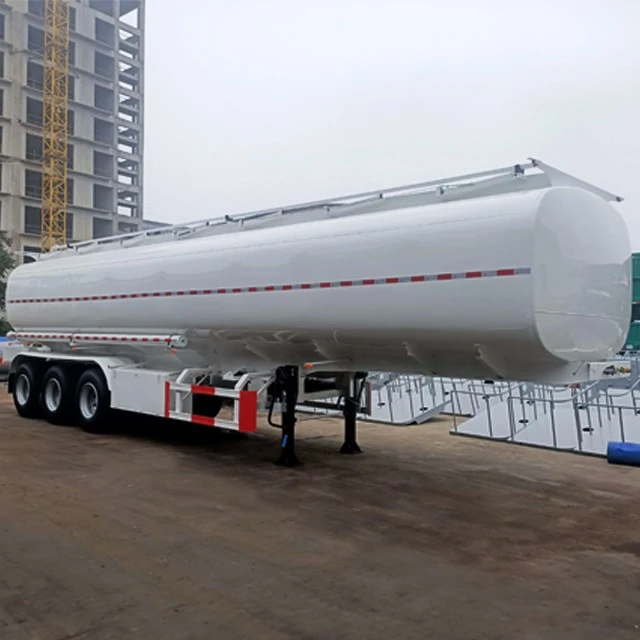 Proveedor de remolque cisterna de combustible de 3 ejes y 45000 litros