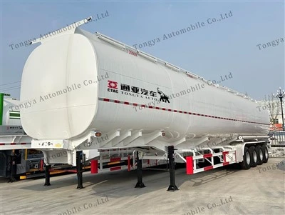 Semirremolque cisterna de combustible de 4 ejes 80000L